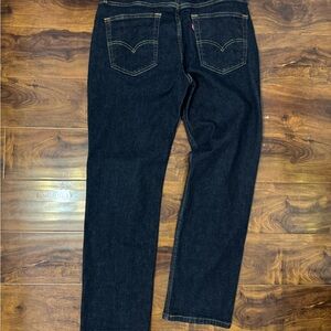 Levi’s 514 Straight Fit Jeans – Size 31x30